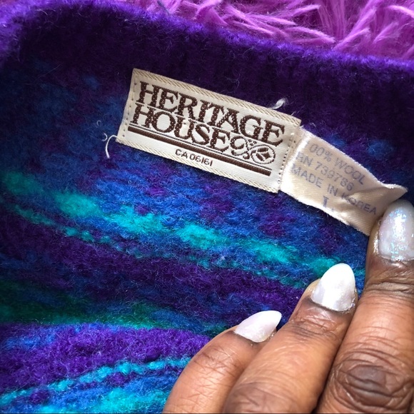 💜 VINTAGE CROPPED SWEATER 💜 - Picture 3 of 3